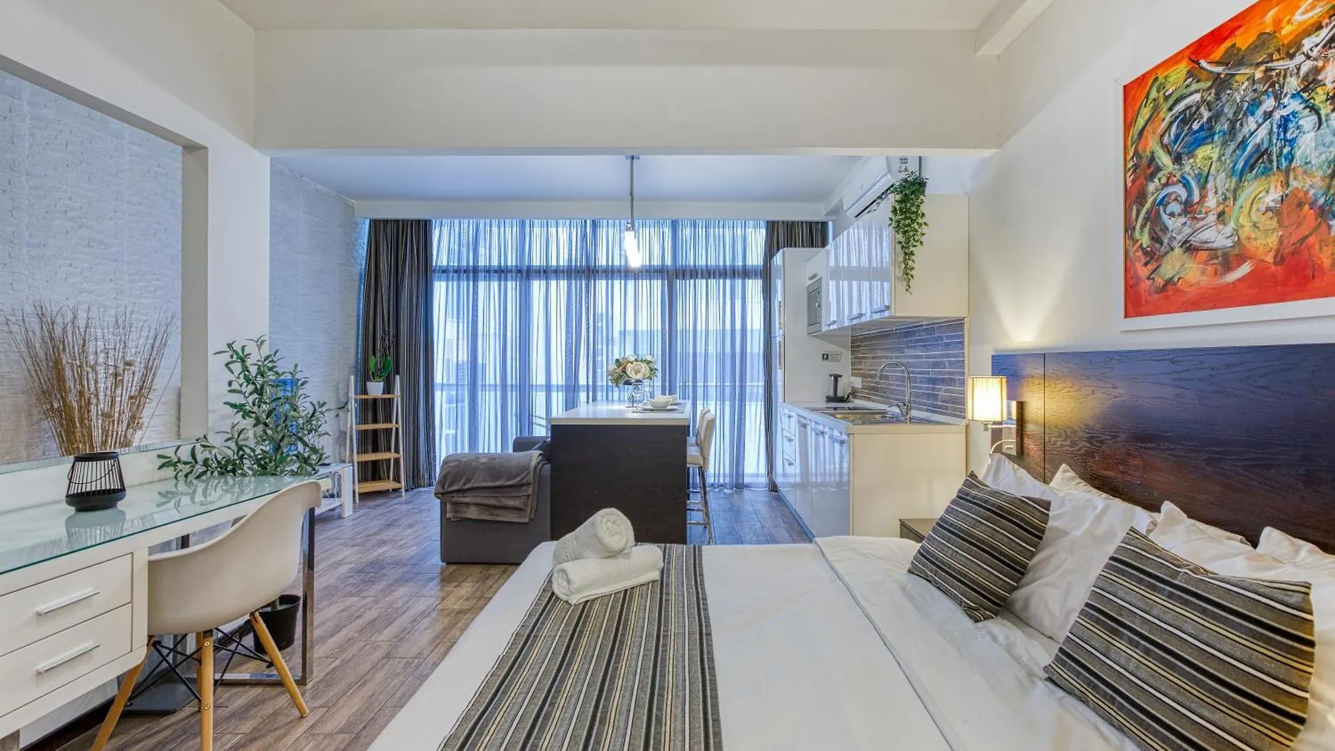Stylish 1Bedroom Studio In The Heart Of St Julians 303 Saint Julian's Malta