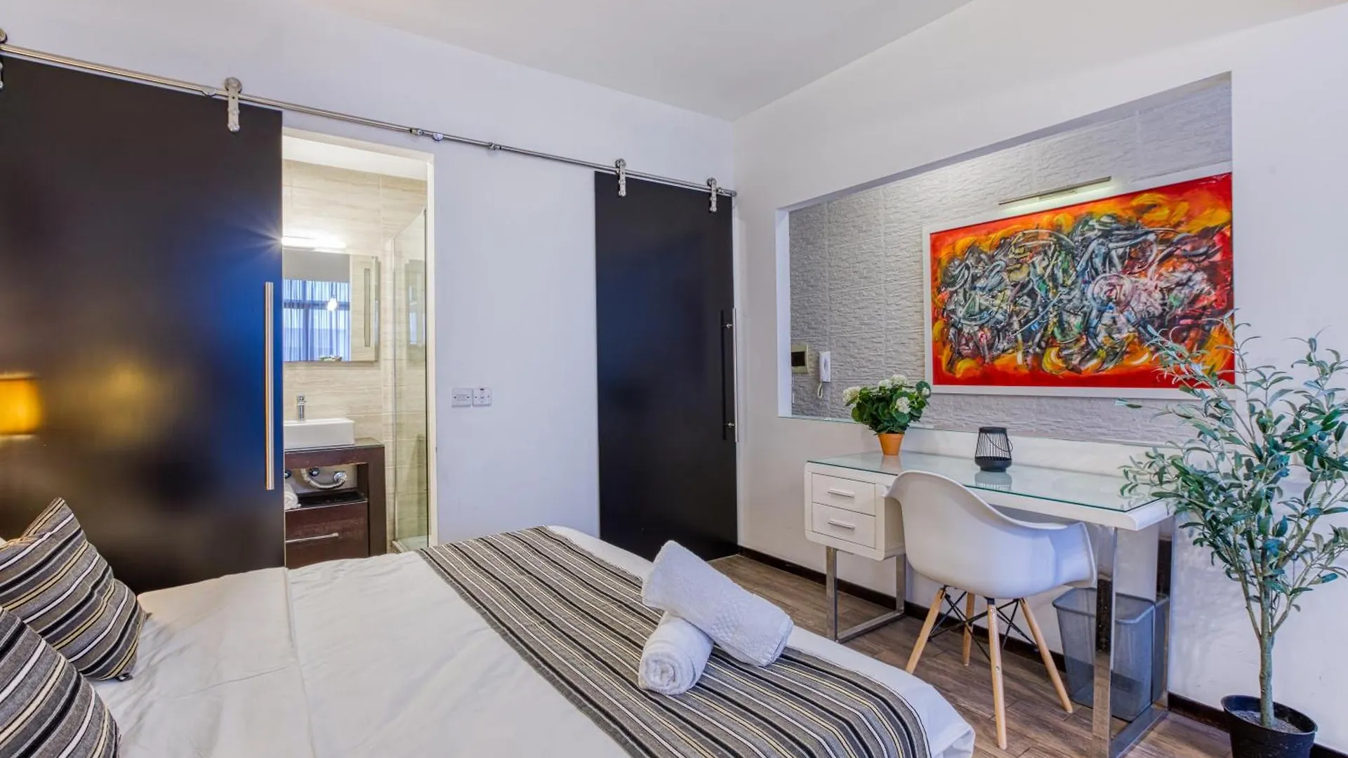 Apartmán Stylish 1Bedroom Studio In The Heart Of St Julians 303 Saint Julian's