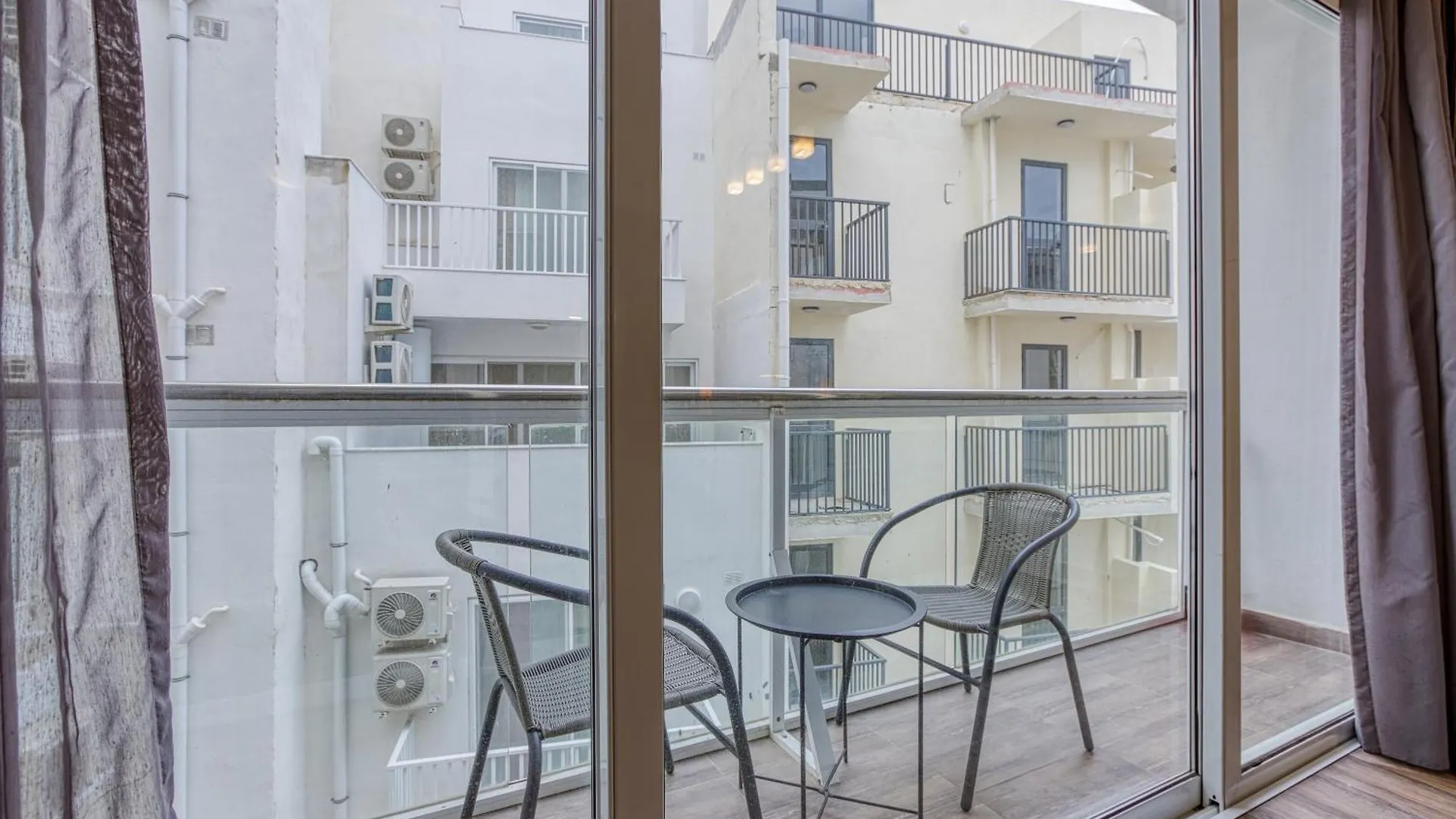 Stylish 1Bedroom Studio In The Heart Of St Julians 303 Saint Julian's 0*,